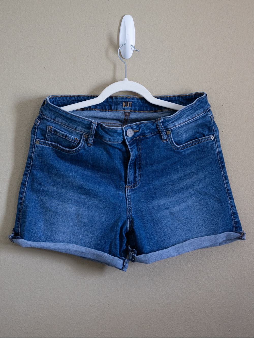 Kut From The Kloth Cuffed Denim Shorts Size 12 Medium Wash